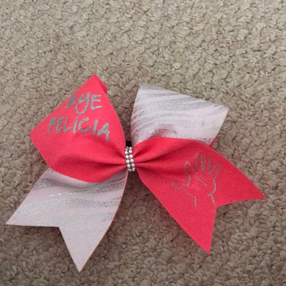 cheer bow